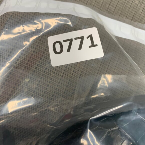 Madden Girl Women Size 8.5M Black Crocodile Pattern Block Heel Ankle Boots - Picture 8 of 8